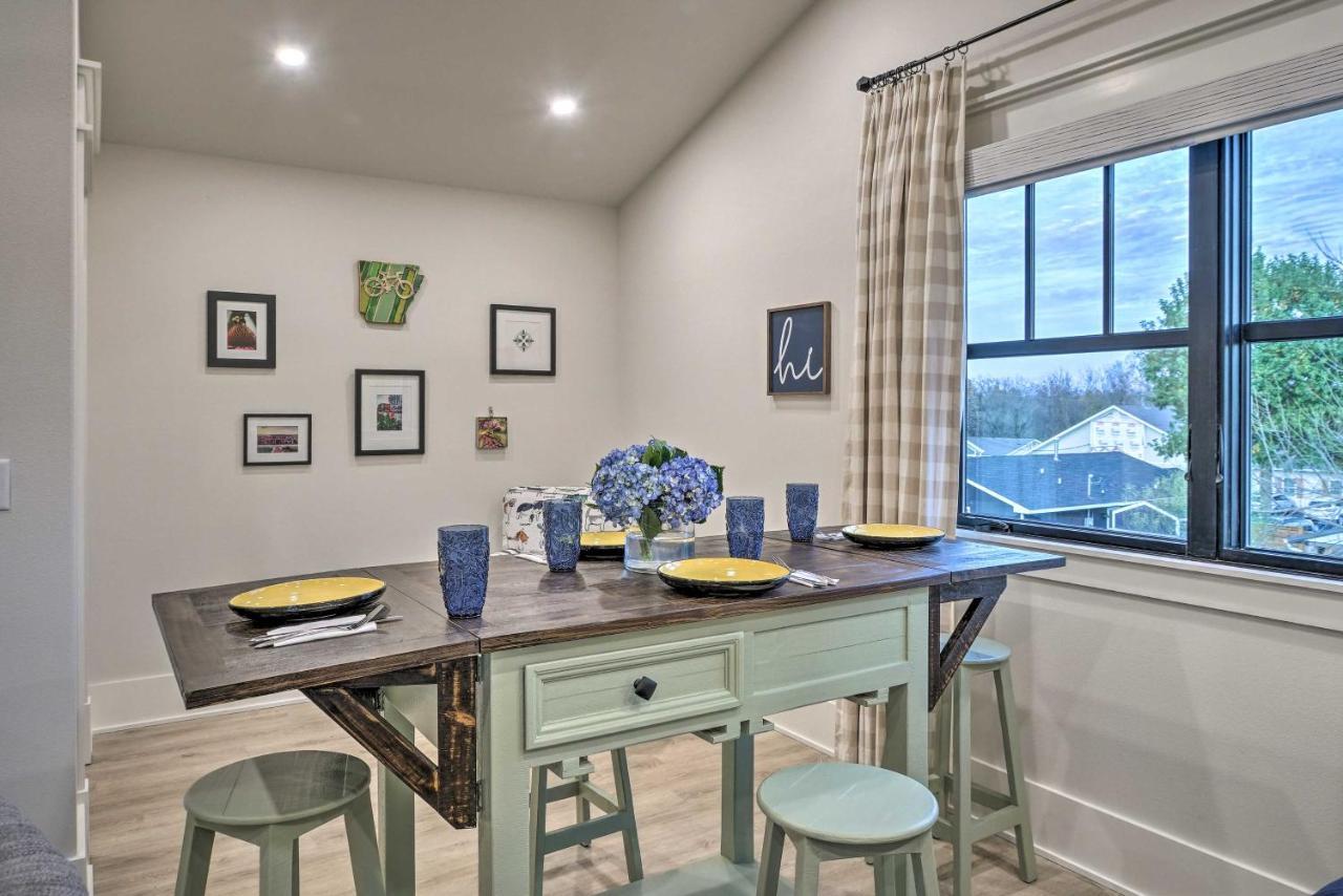Airy Bentonville Studio Less Than 1 Mile To City Square! Exterior photo