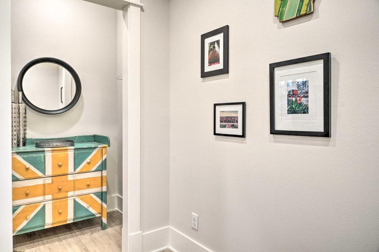 Airy Bentonville Studio Less Than 1 Mile To City Square! Exterior photo